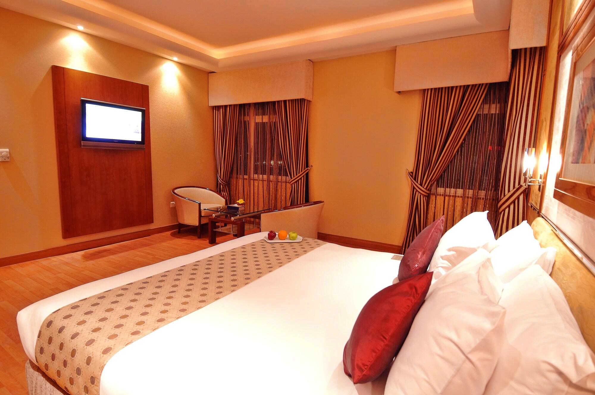 The Juffair Grand Hotel Manama Exterior foto
