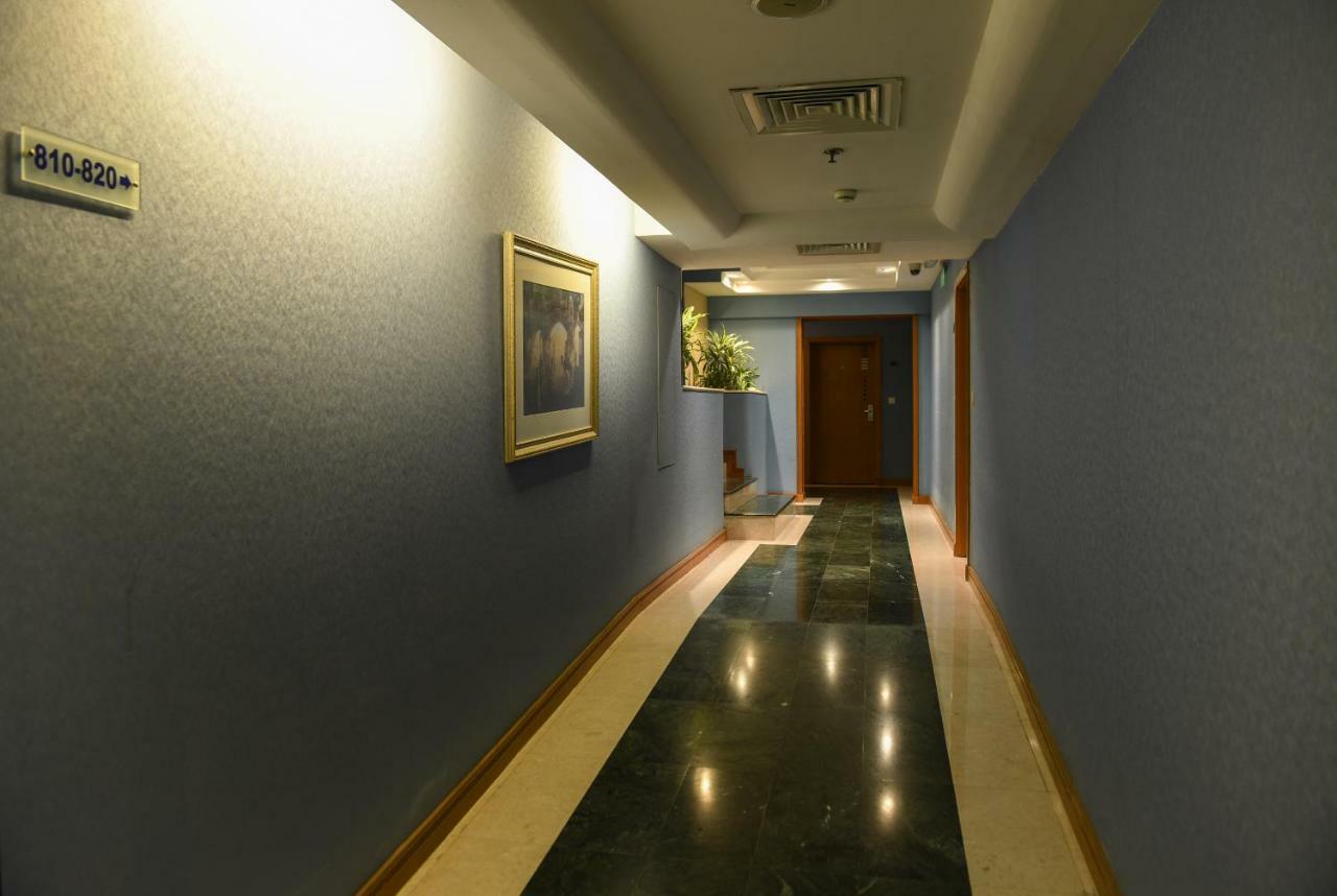 The Juffair Grand Hotel Manama Exterior foto